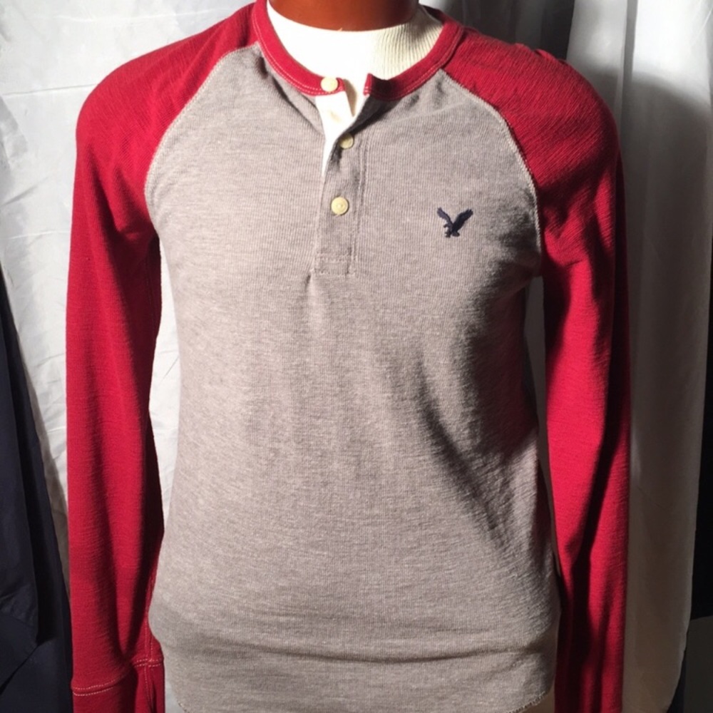 American Eagle thermal long sleeve